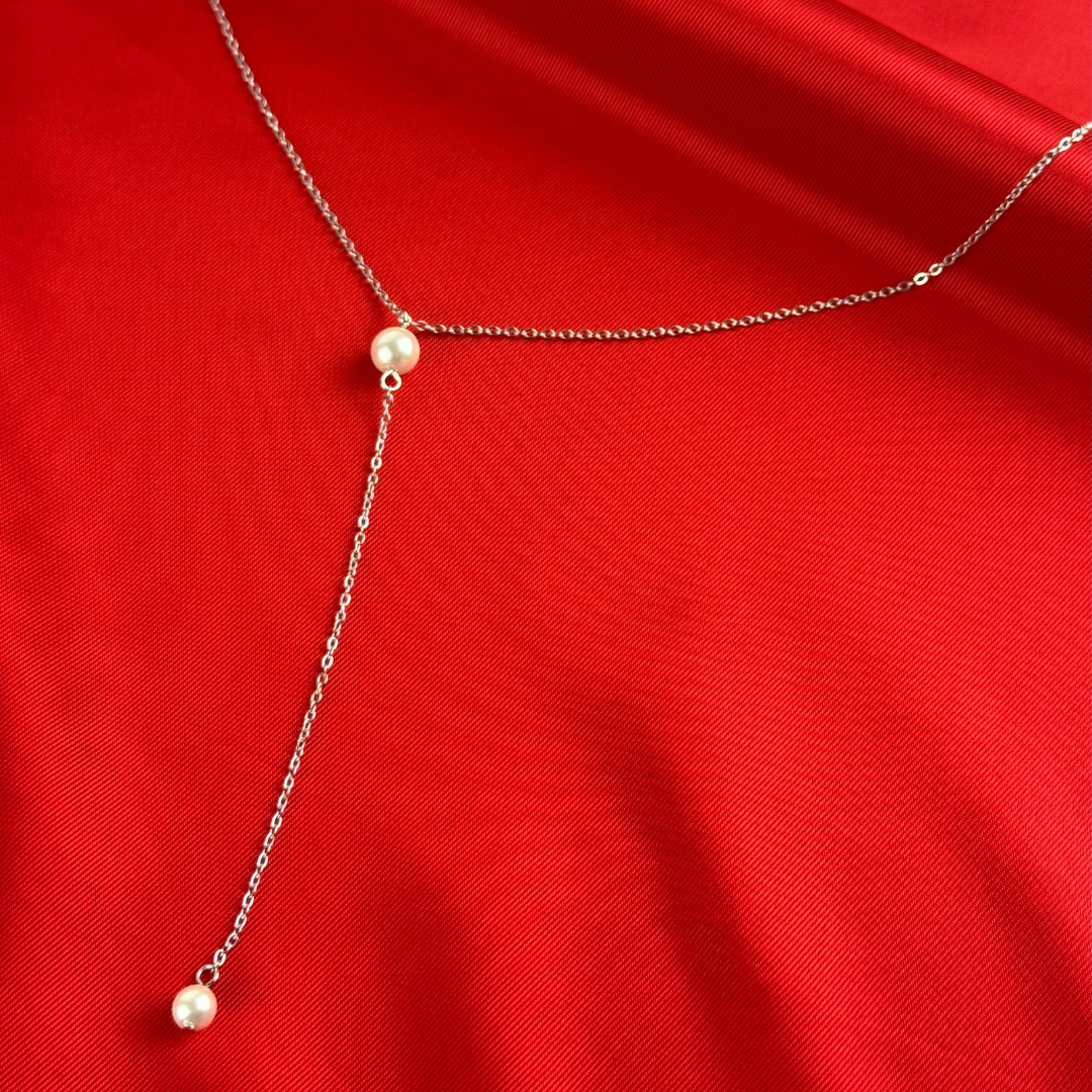 COLLIER LUCIE