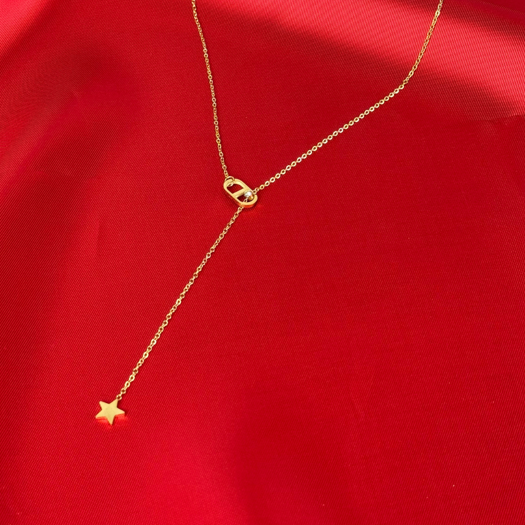 COLLIER LEA