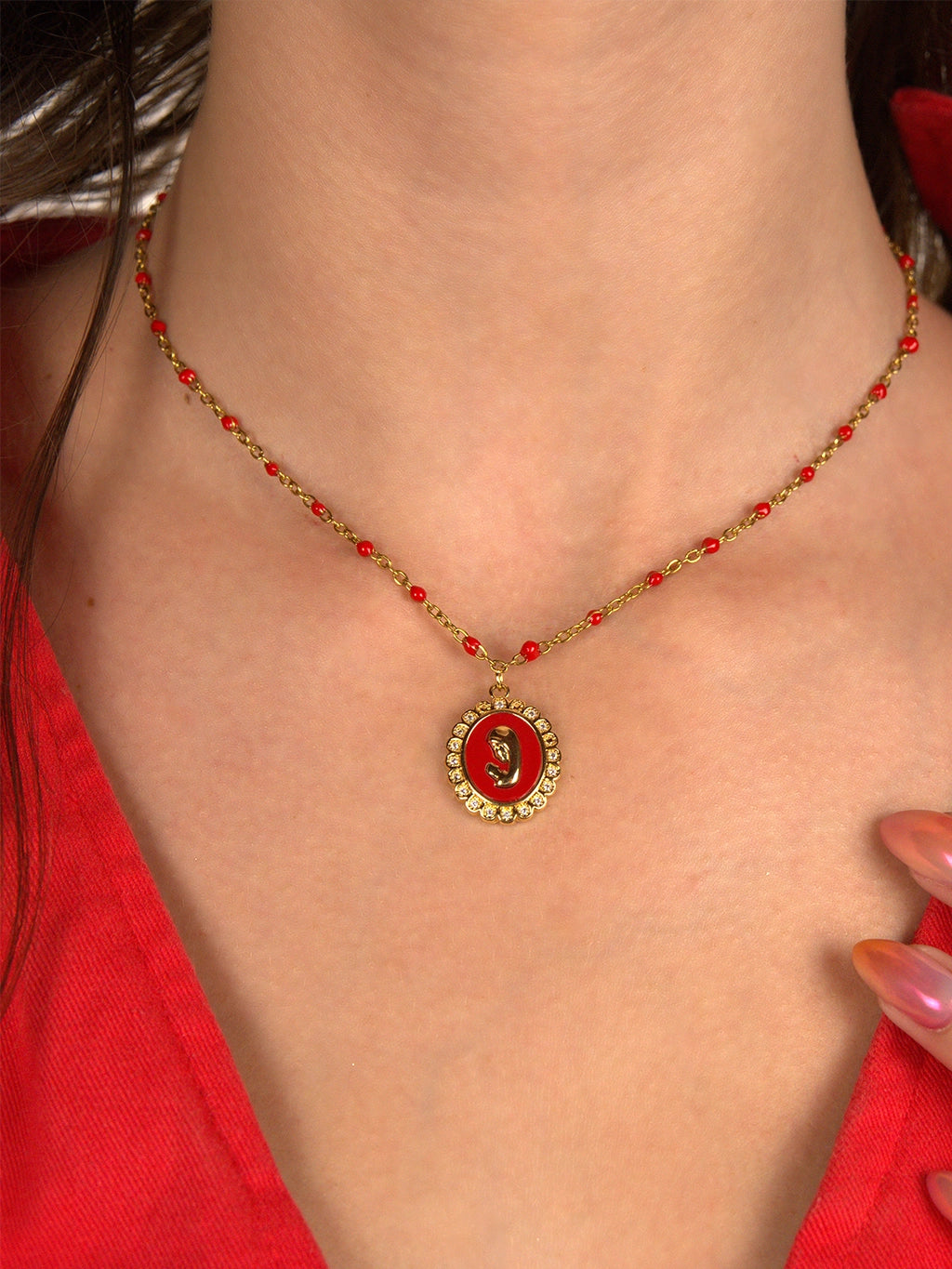 COLLIER  MARIE